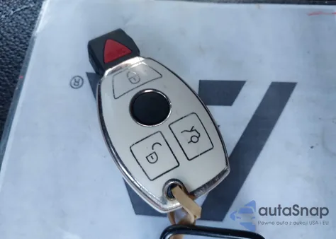 2013 Mercedes-Benz Glk 350 4Matic из США, поврежденный, VIN WDCGG8JB8DG008301